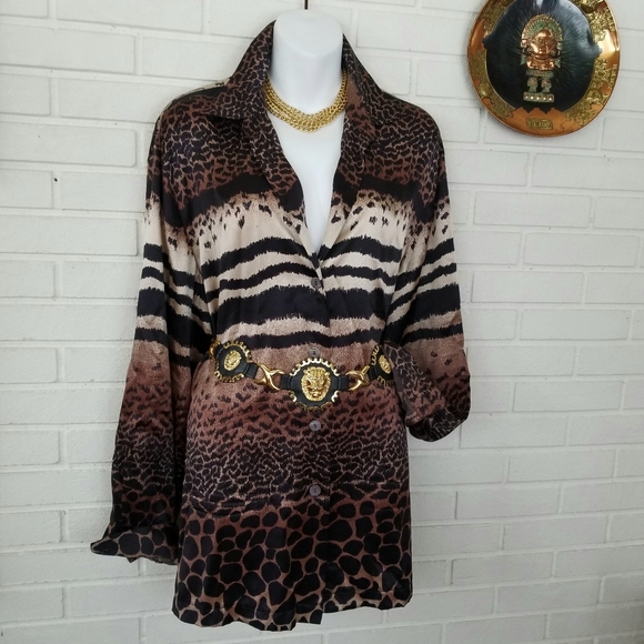 Bloomingdale's Silk Animal Print Tunic. Jewelry and belt not included - Picture 4 of 4